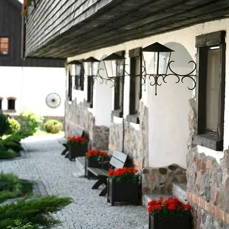 Siedlisko Morena 4* Stare Juchy